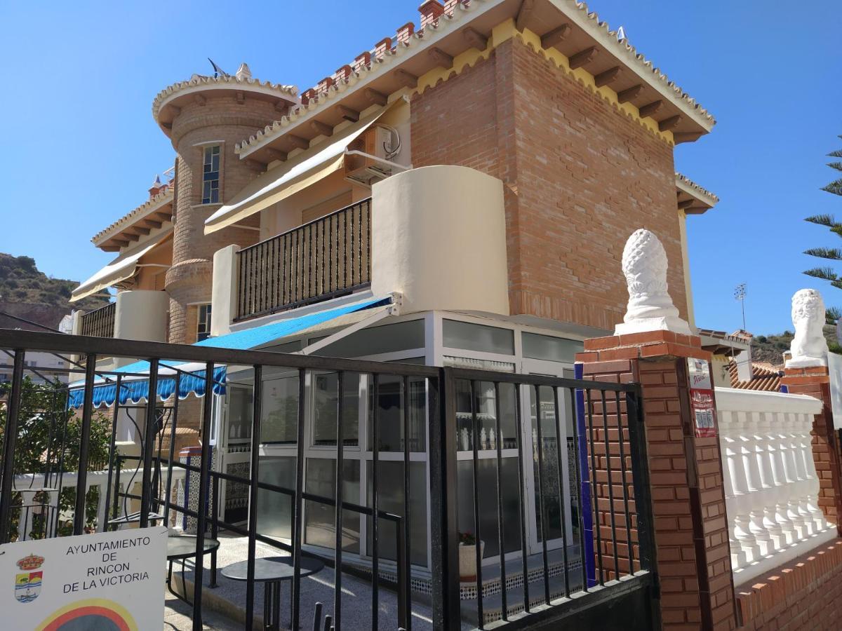 Monisimo Pension Рінкон-де-ла-Вікторія Екстер'єр фото